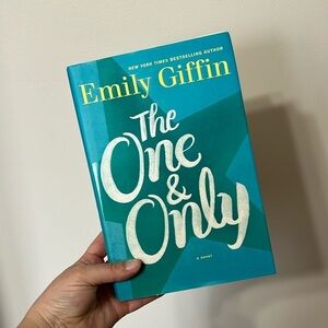 5 for $20 - Emily Giffin book the one and only